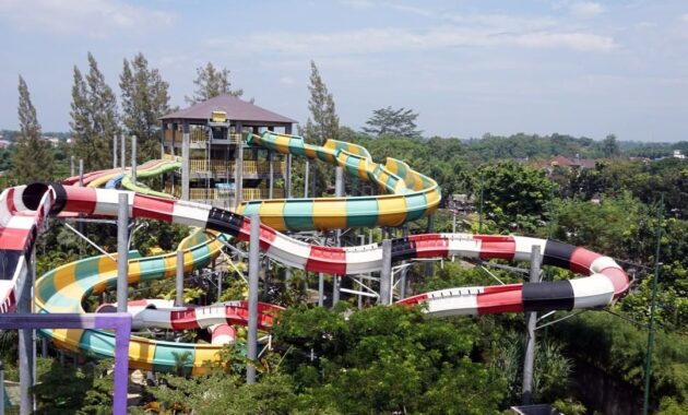 10 Gambar Jogja Bay 2020 Harga Tiket Masuk Lokasi Alamat Wisata Waterpark Pirates Yogyakarta Jejakpiknik Com