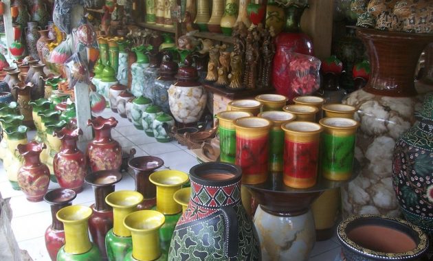 10 Gambar Sentra Museum Keramik Plered  Purwakarta Harga 