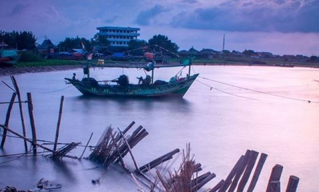 10 Gambar Pantai Dadap Indramayu, Rute Jalur Menuju Wisata 