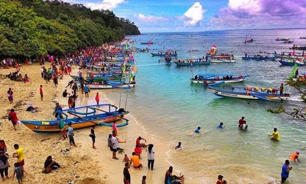 Pantai Pananjung.