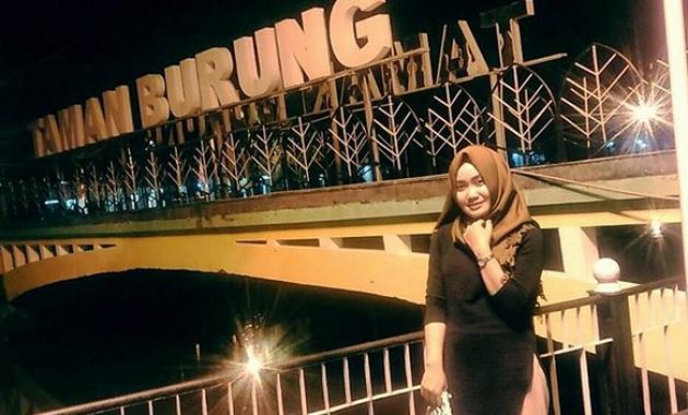 10 Gambar Taman Burung Singkawang Pontianak Lokasi Alamat