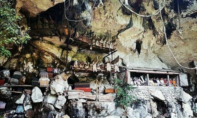 10 Gambar Lemo Toraja, Lokasi Alamat dan Objek