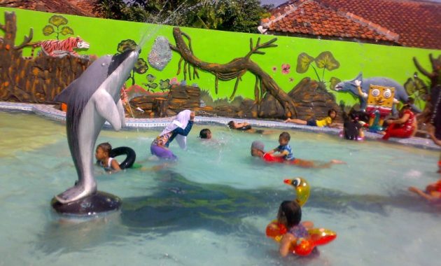 kolam renang bris waterpark cianjur