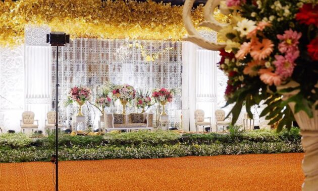 Harga Sewa Gedung Sasana Kriya Tmii Taman Mini 2021 Wedding Package Review Jejakpiknik Com