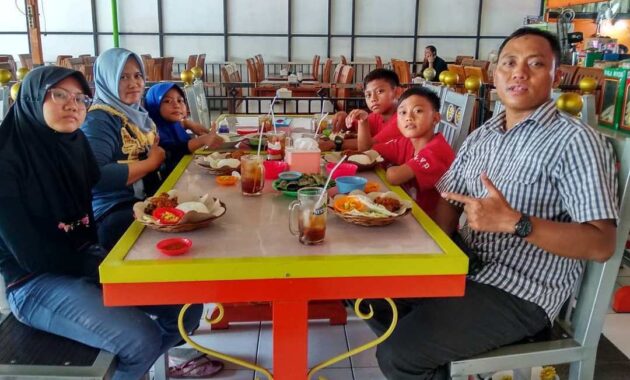 10 Alamat Nasi Bebek Sinjay di Jakarta Selatan Pusat Utara